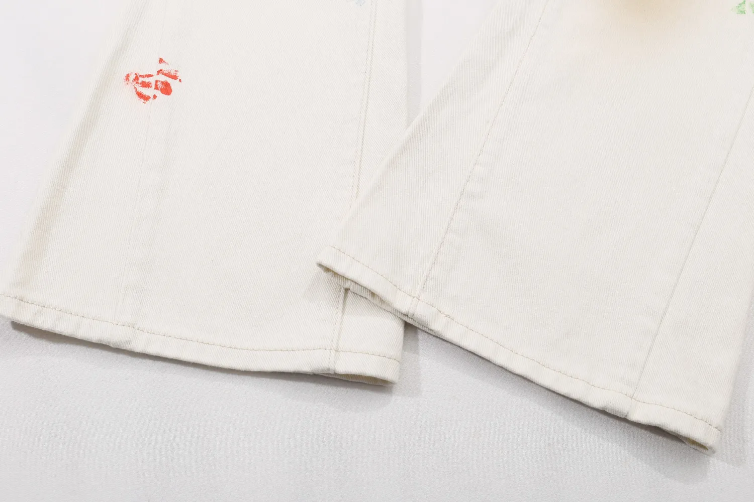 660#Gallery Dept new hand-painted splash-ink mud-dyed distressed style overalls logging pants washed off-white spliced ​​micro-flared jeans beautiful trendy versatile casual pants off-white S~XL P270